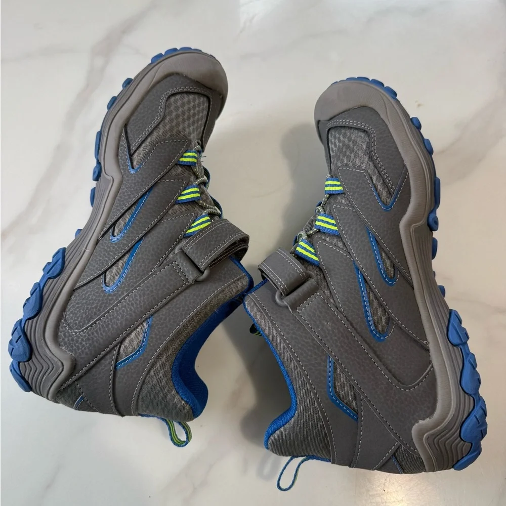 Merrell durable kids